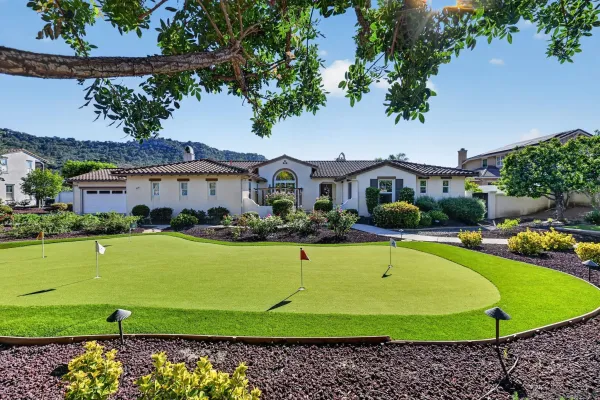 $1,279,000 | 14713 Interlachen Terrace, Valley Center, CA 92082