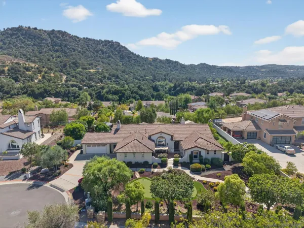 $1,279,000 | 14713 Interlachen Terrace, Valley Center, CA 92082