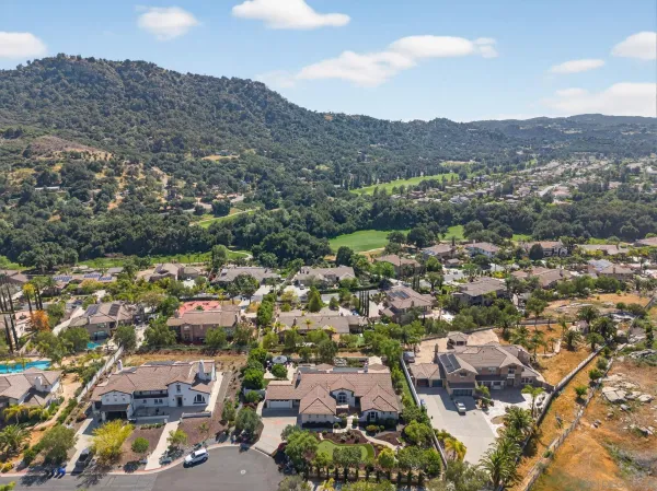 $1,279,000 | 14713 Interlachen Terrace, Valley Center, CA 92082