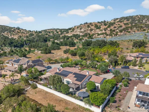 $1,279,000 | 14713 Interlachen Terrace, Valley Center, CA 92082