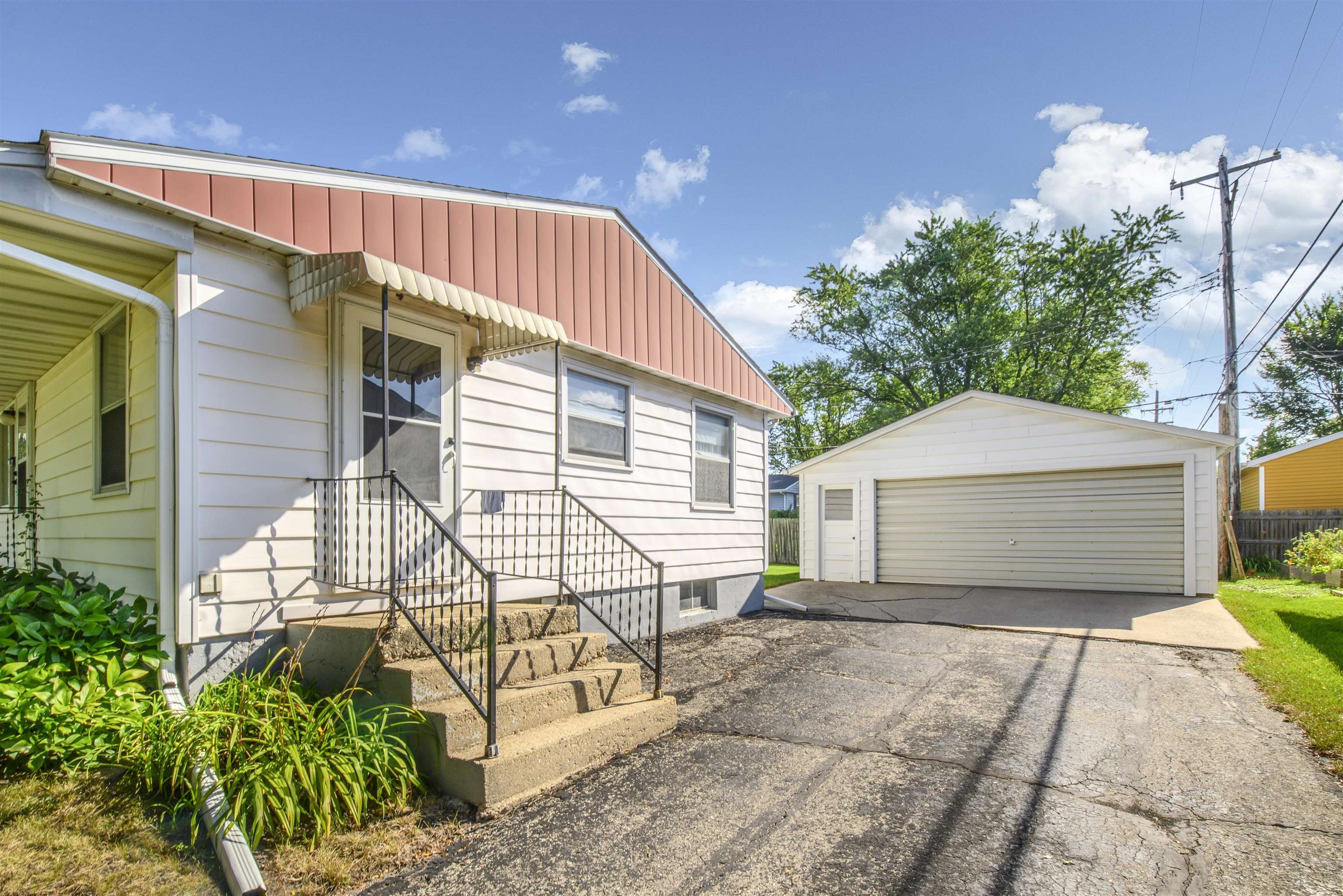 125 Silver Madison, WI 53714 - Photo 1 of 1 Gallery Image 1