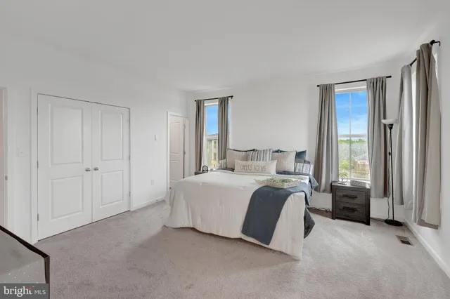 $3,500 | 20941 Bluebird Square, Sterling, VA 20165