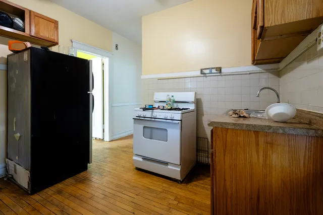 $220,000 | 8145 South Cottage Grove Avenue, Chicago, IL 60619