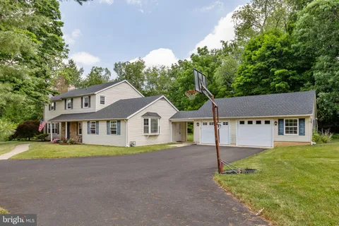 $799,000 | 1545 Terrace Drive, Ambler, PA 19002