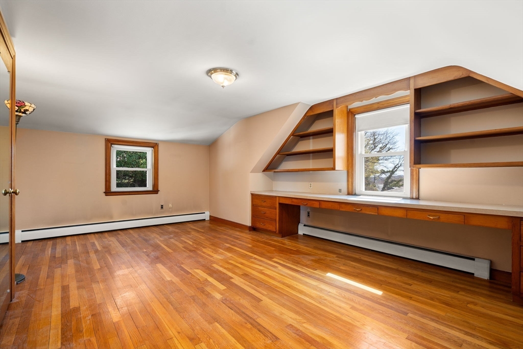 61 Oakley Road Watertown, MA 02472 - Photo 10 of 15 Gallery Image 10
