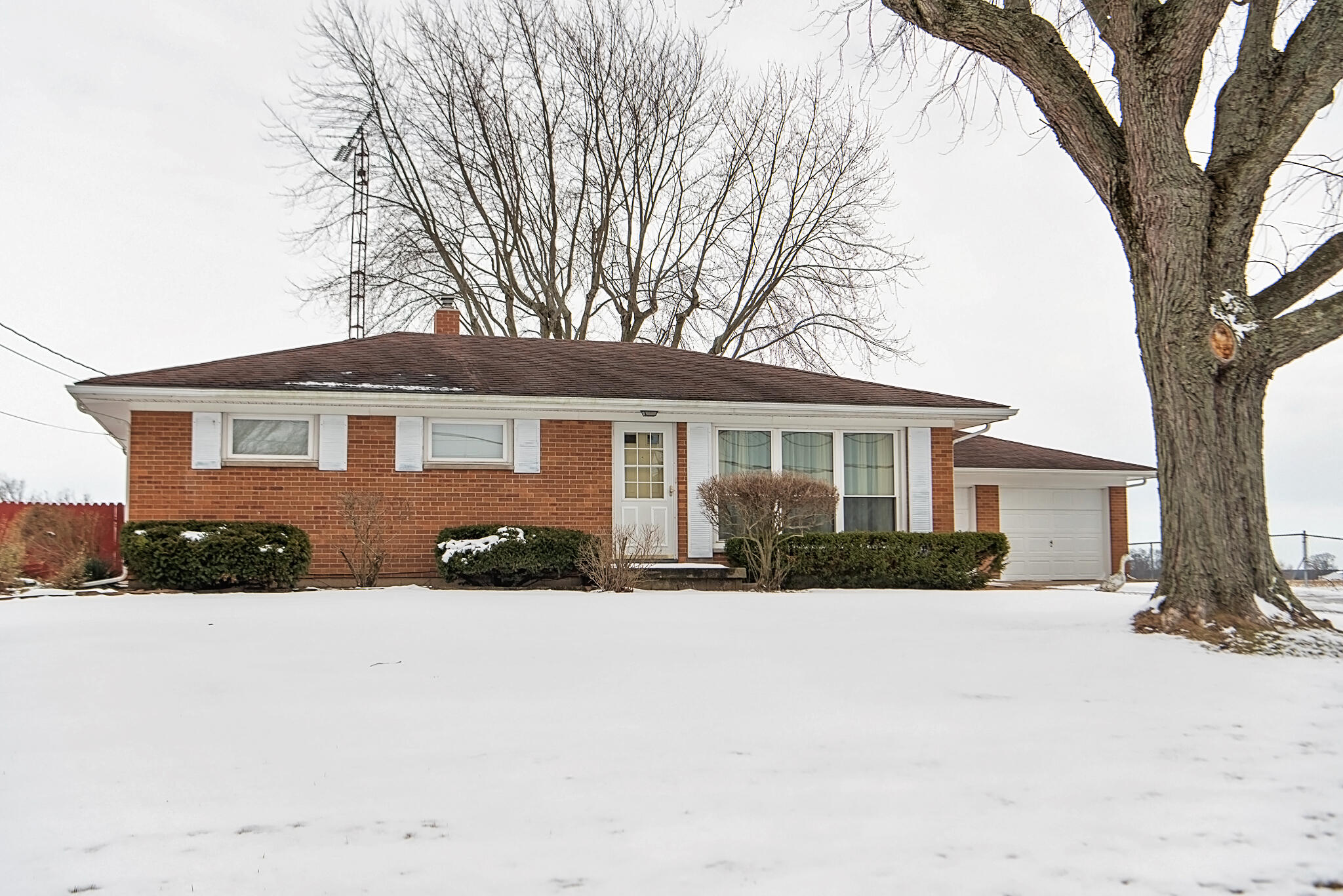 4530 Bosart Road Springfield, OH 45503 - Photo 2 of 38