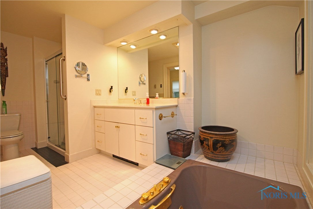 4520 Corey Road Toledo, OH 43623 - Photo 22 of 36 Gallery Image 22