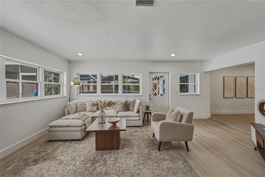 9305 120th Lane Seminole, FL 33772 - Photo 35 of 89
