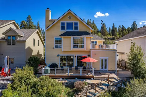 $2,590,000 | 10050 Southeast River Street, Truckee, CA 96161