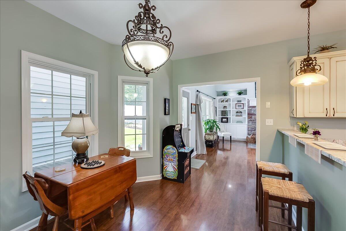 3698 Royster Road Lexington, KY 40516 - Photo 14 of 51 breakfast nook