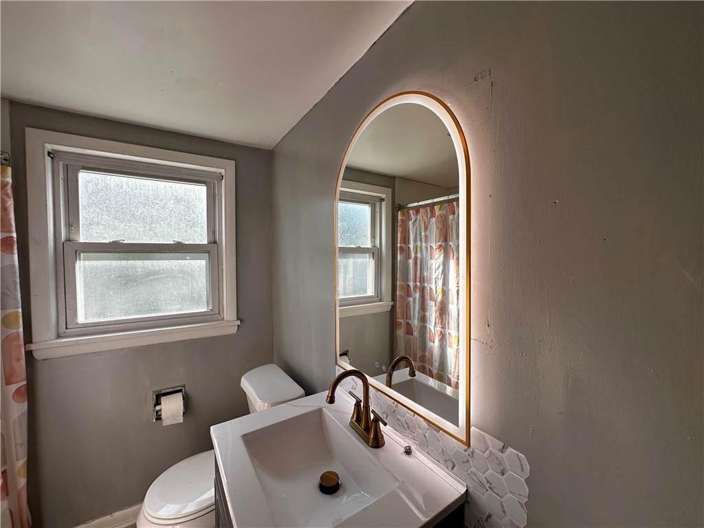 604 Centennial Street New Castle, PA 16101 - Photo 7 of 26