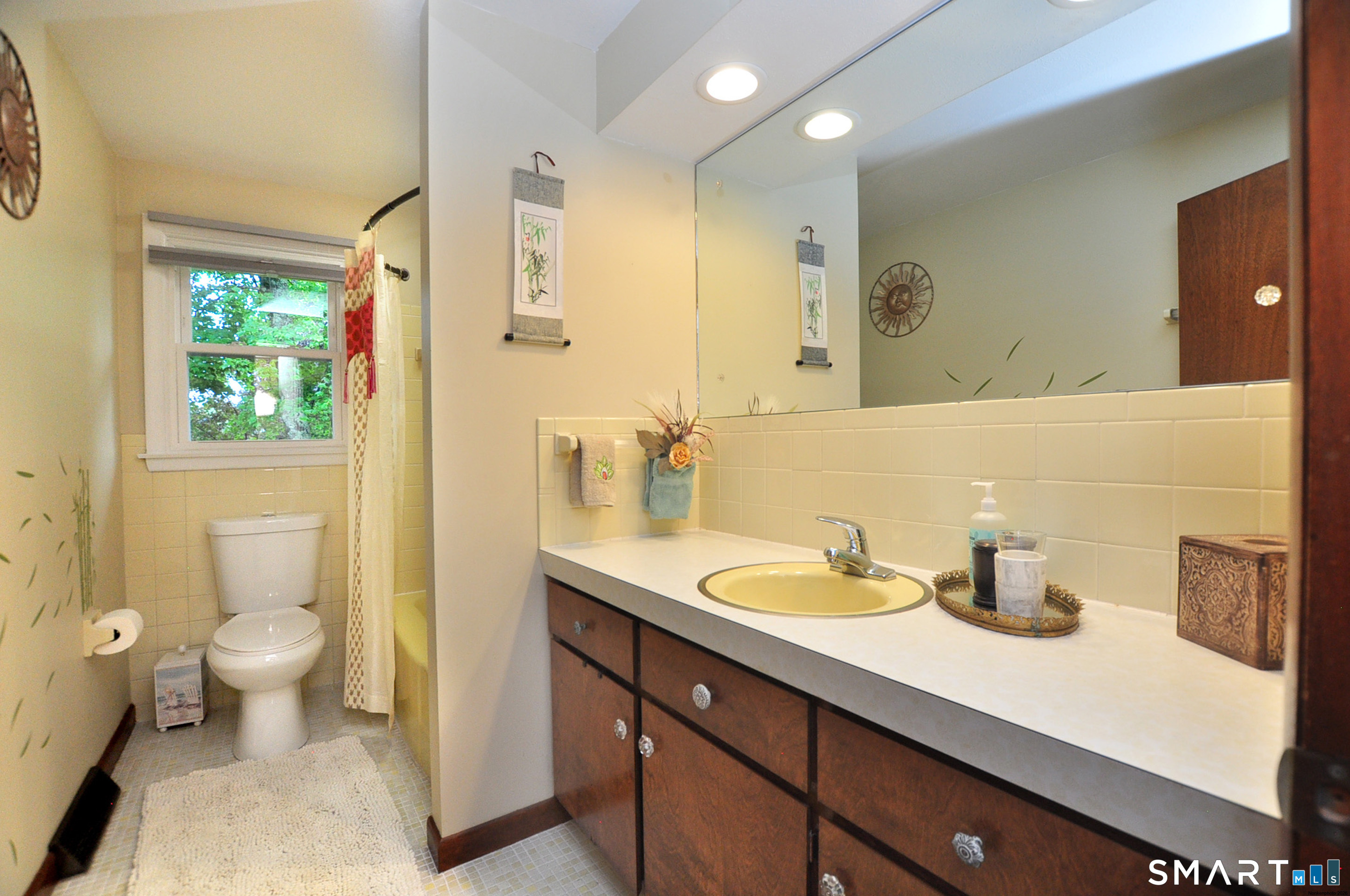 46 Butternut Road Manchester, CT 06040 - Photo 22 of 39