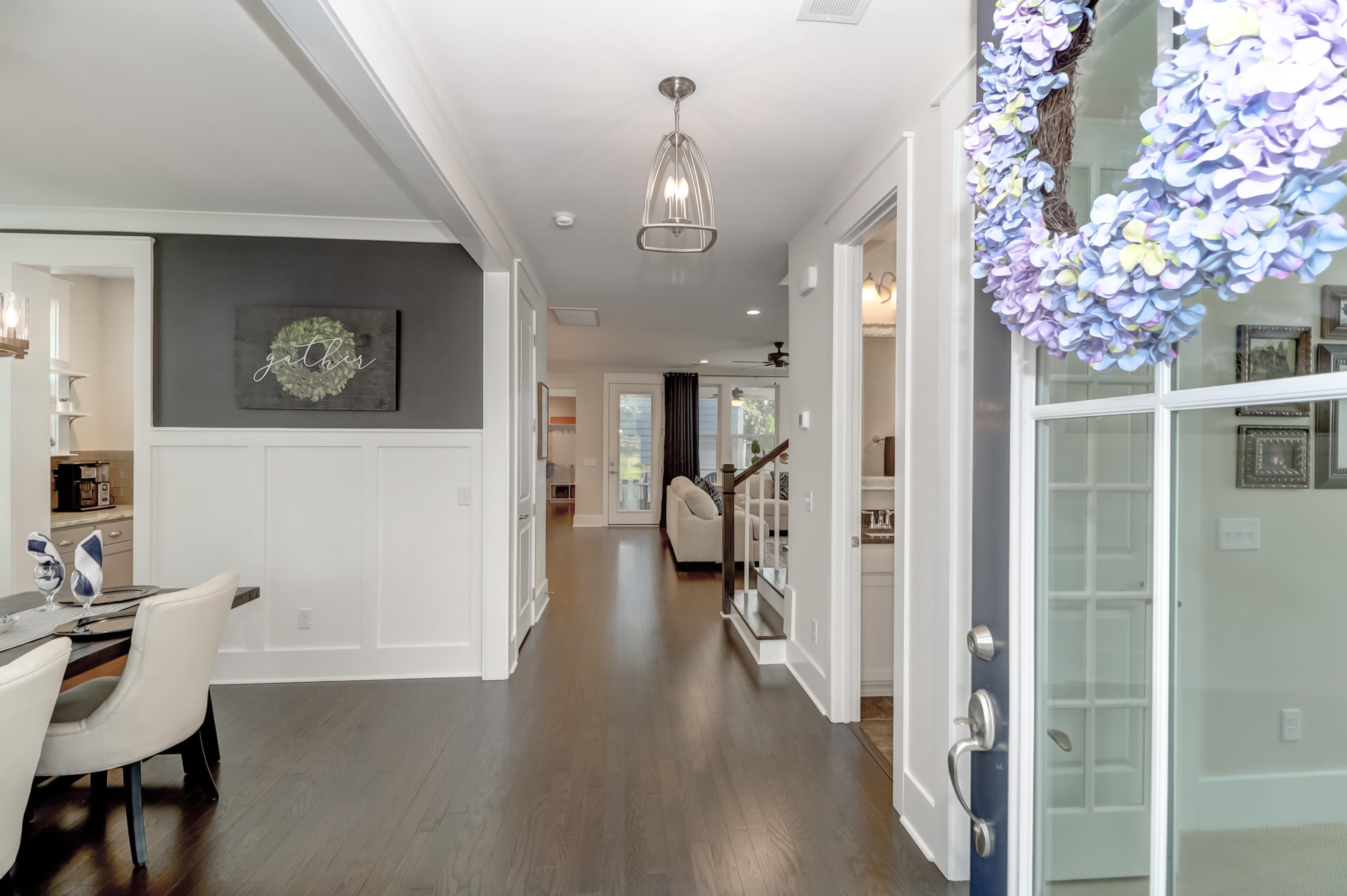 236 Oak View Way Summerville, SC 29483 - Photo 6 of 89 Front Foyer