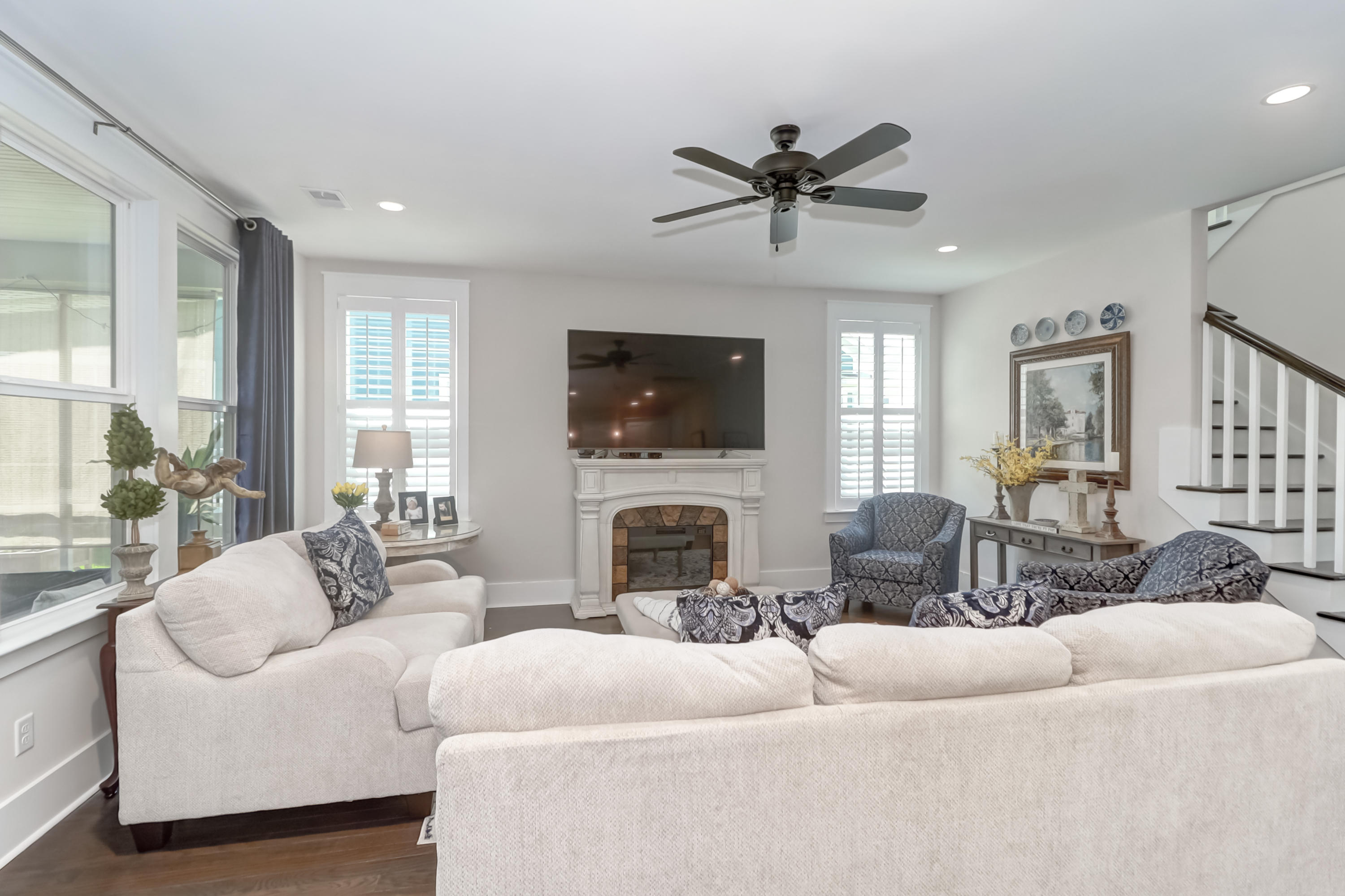 236 Oak View Way Summerville, SC 29483 - Photo 68 of 89 236 Oak View (37)