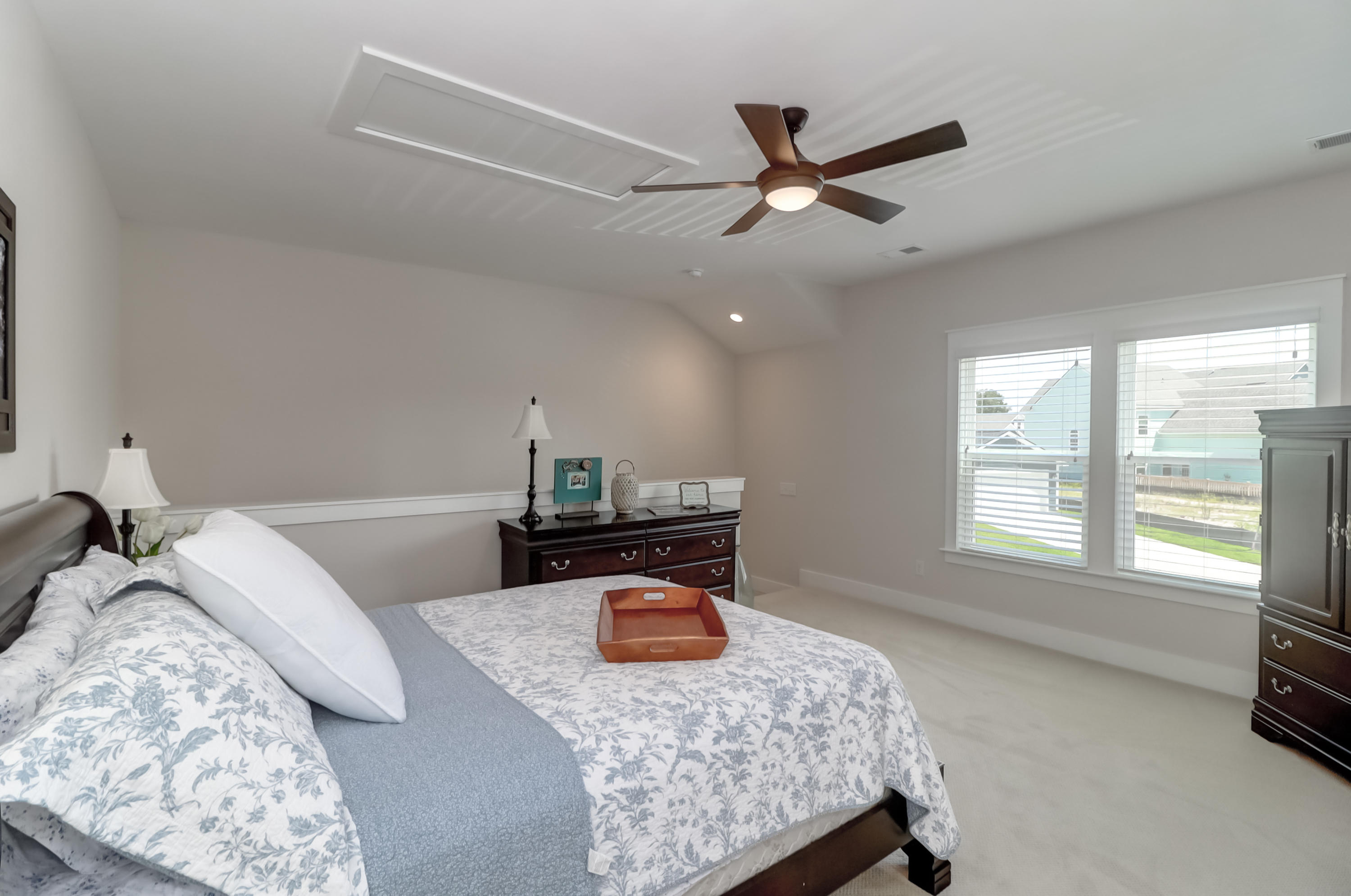 236 Oak View Way Summerville, SC 29483 - Photo 76 of 89 236 Oak View (60)