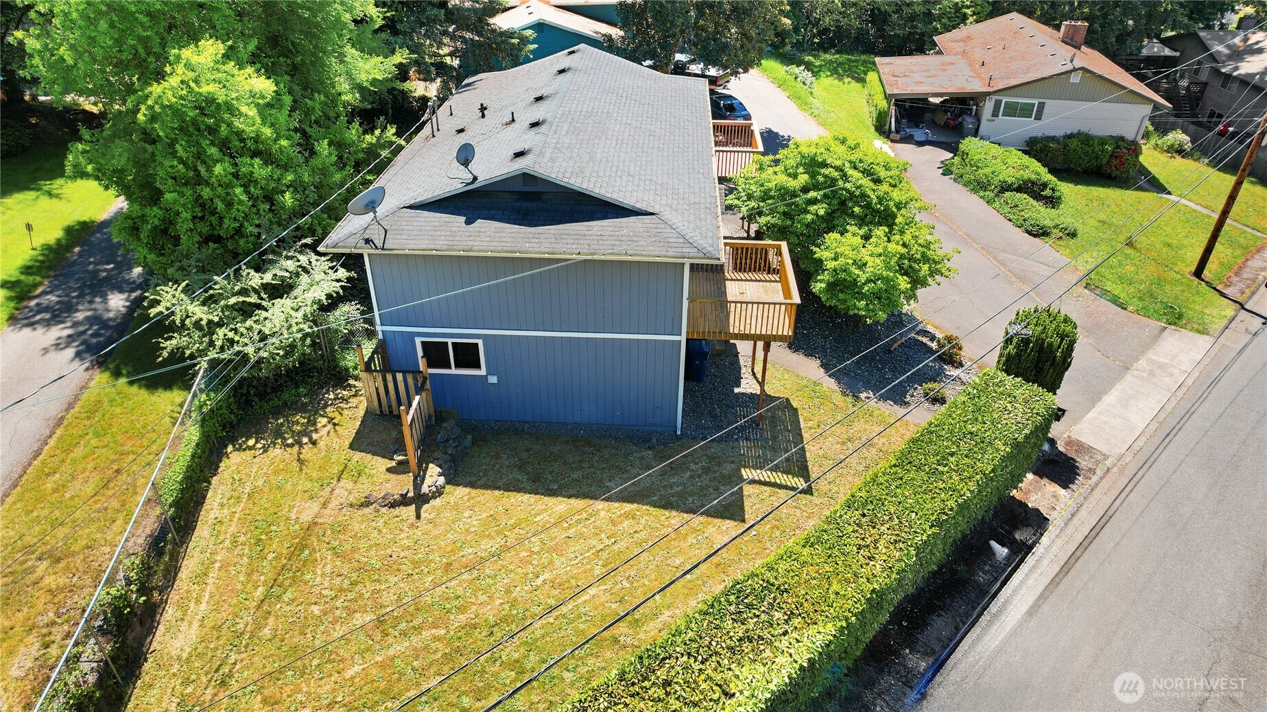 2533 Fir Avenue Bremerton, WA 98310 - Photo 31 of 38 an aerial view of a house with swimming pool