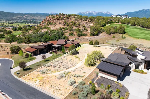 $675,000 | 549 North Red Mountain Court, Unit 213, Heber City, UT 84032