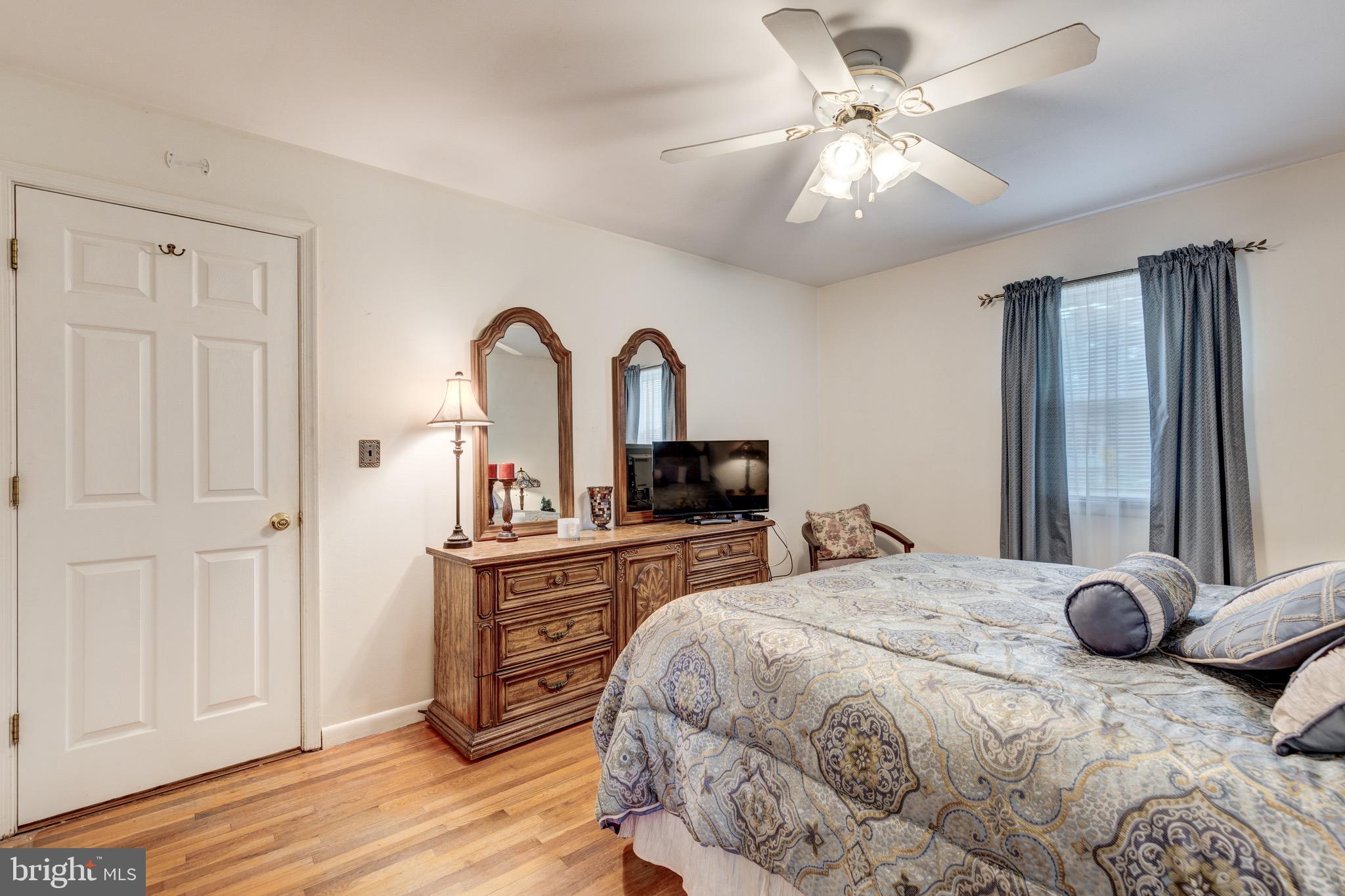 1578 Long Point Road Pasadena, MD 21122 - Photo 19 of 48 Master Bedroom