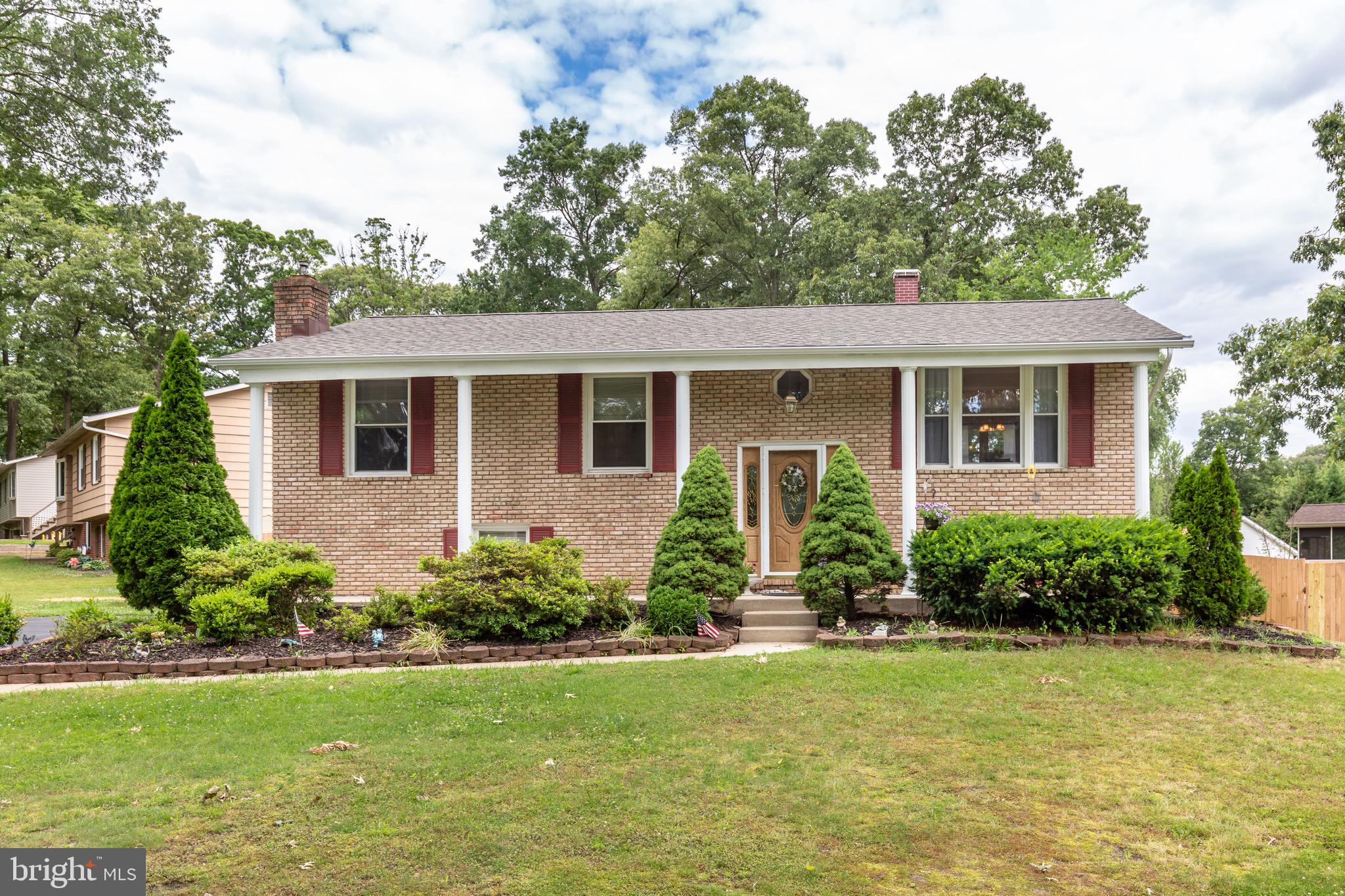 1578 Long Point Road Pasadena, MD 21122 - Photo 5 of 48 Brick Front