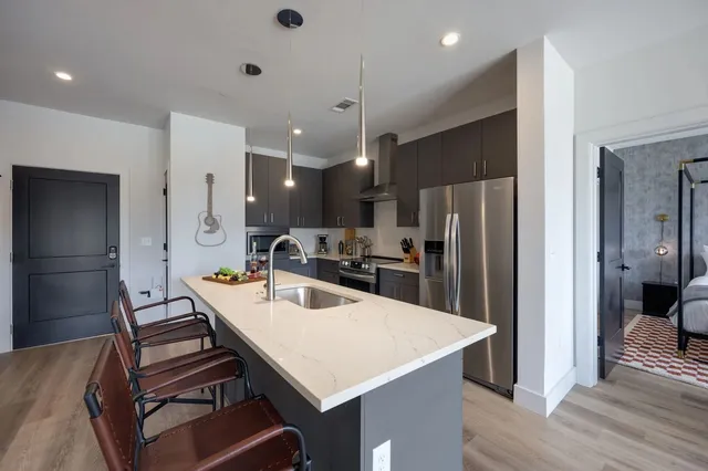 $2,495 | 303 31st Avenue North, Unit 504, Nashville, TN 37203