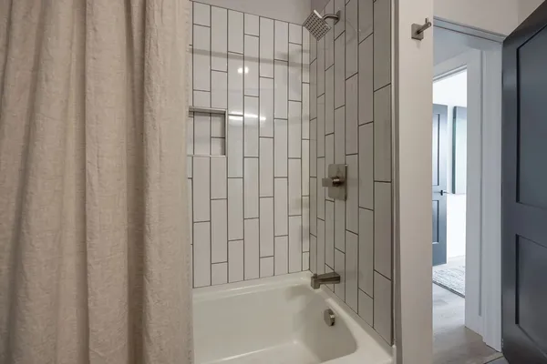 $2,495 | 303 31st Avenue North, Unit 504, Nashville, TN 37203