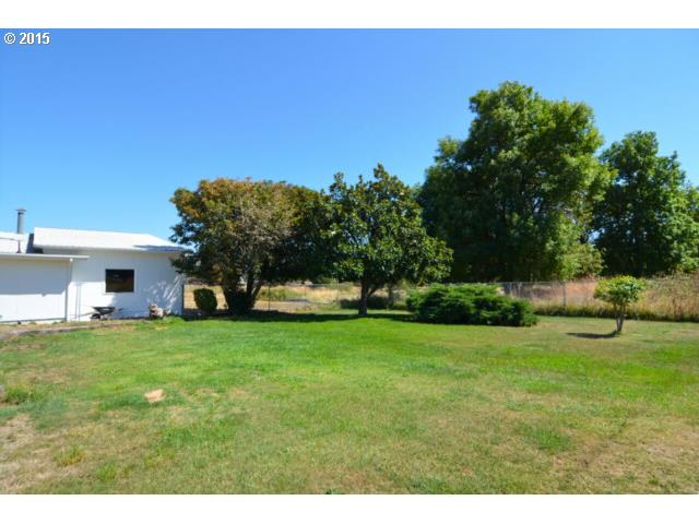 33524 Bloomberg Road Eugene, OR 97405 - Photo 13 of 16