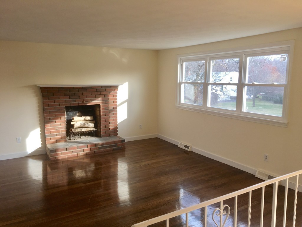 44 West Spring Street Avon, MA 02322 - Photo 4 of 17 Gallery Image 4