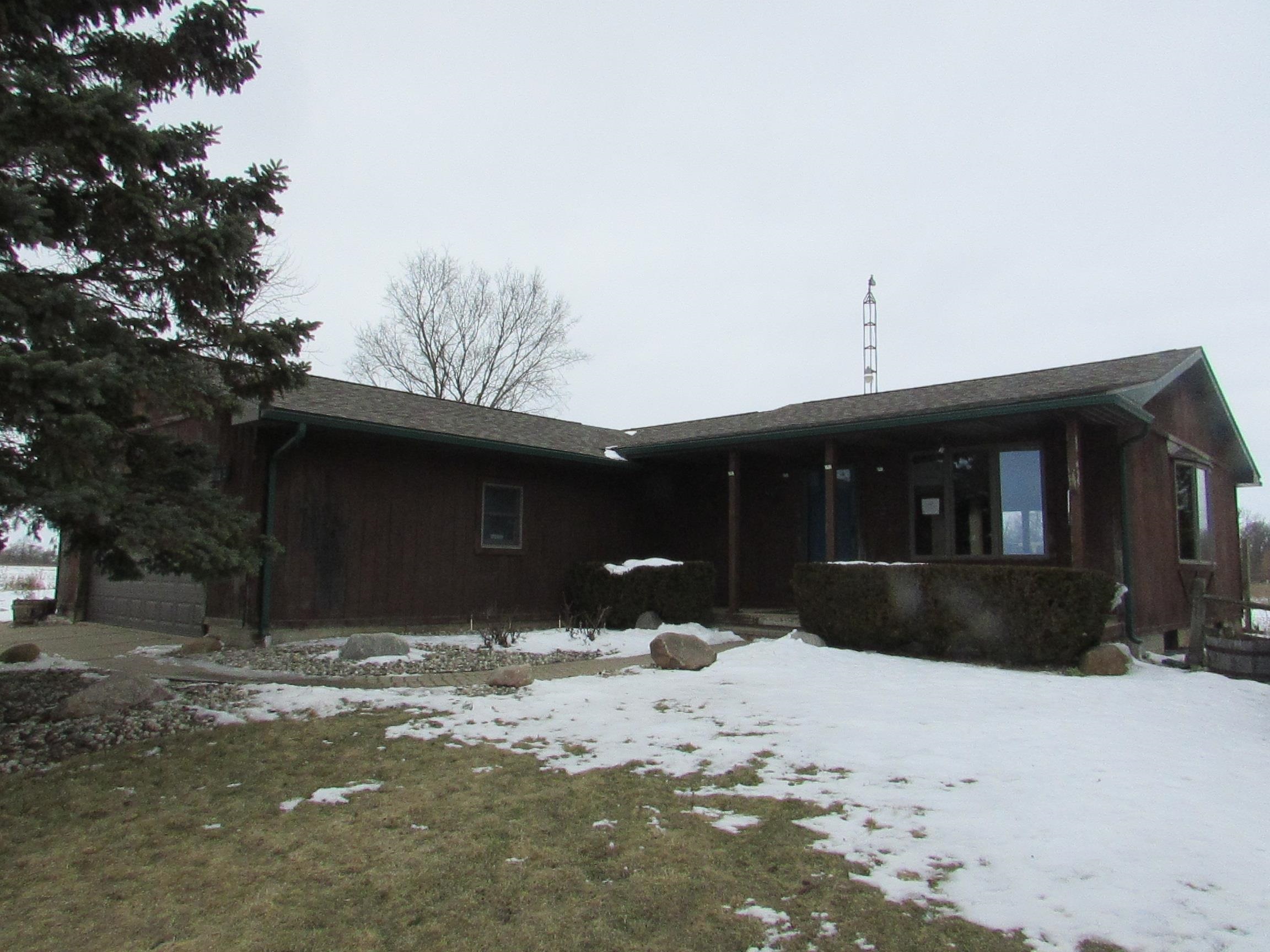 9791 Cronk Road Corunna, MI 48817 - Photo 1 of 35 Gallery Image 1