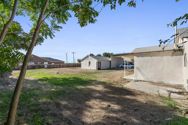 $475,000 | 25 West Dinuba Avenue, Fresno, CA 93706
