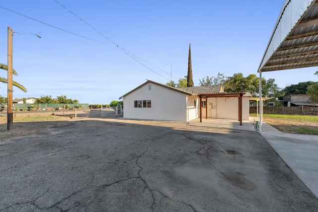 $475,000 | 25 West Dinuba Avenue, Fresno, CA 93706
