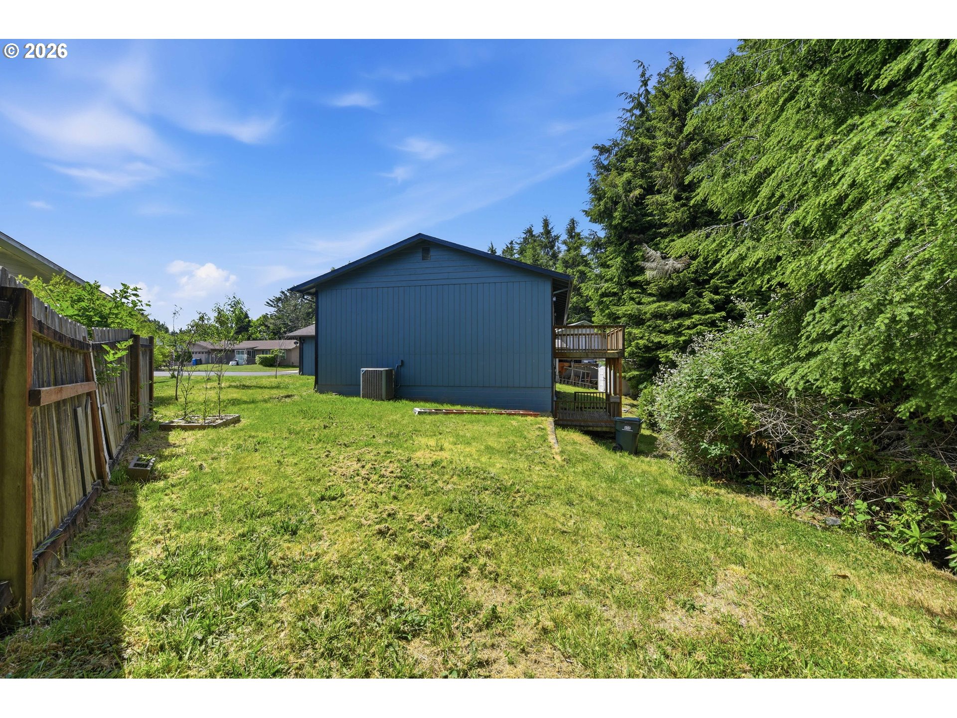 471 Camellia Court Reedsport, OR 97467 - Photo 40 of 44