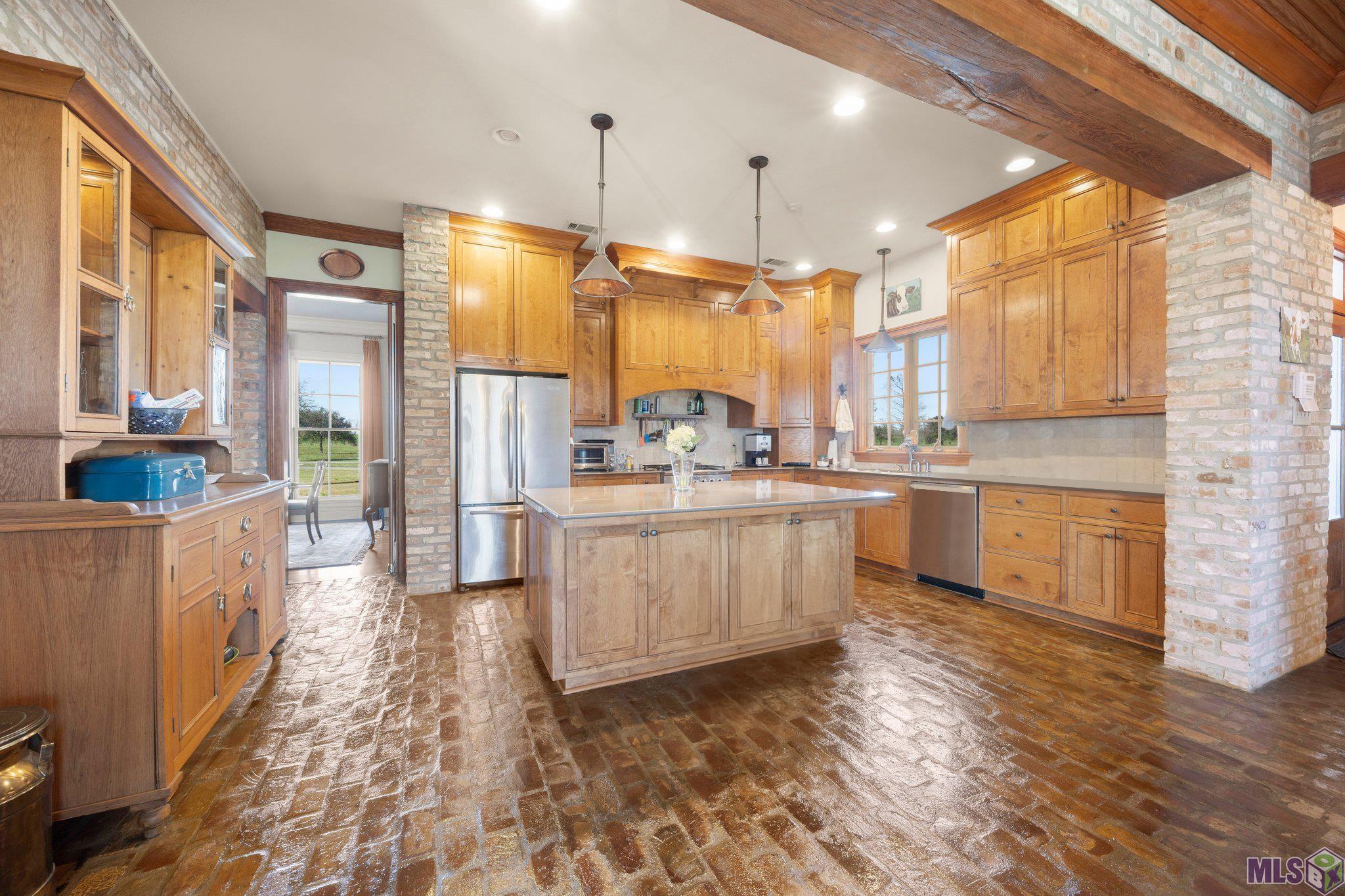 515 River Road Sunshine, LA 70780 - Photo 13 of 47 Gallery Image 13