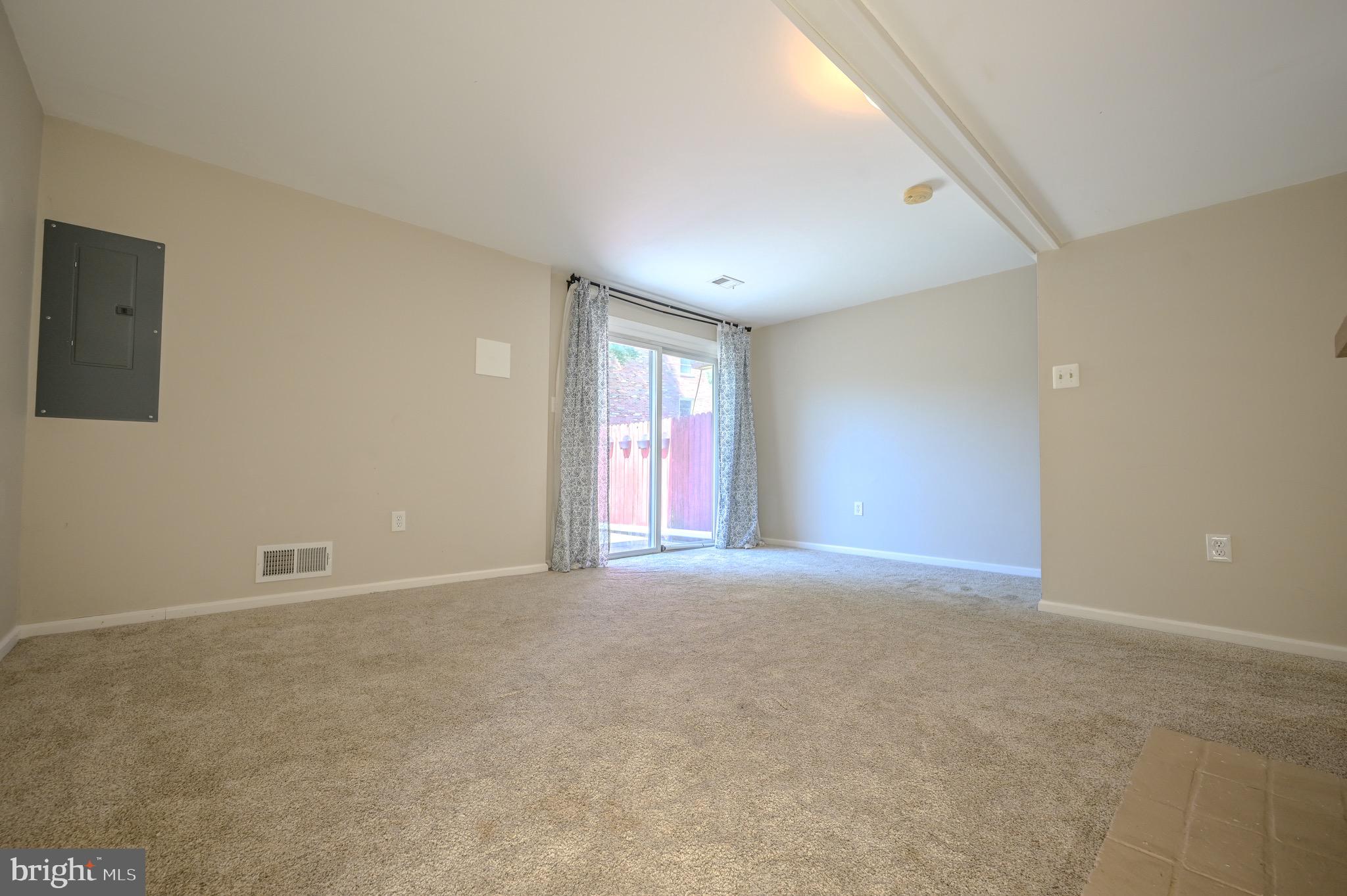 3391 Benbow Court Woodbridge, VA 22193 - Photo 25 of 34 Basement Living Area