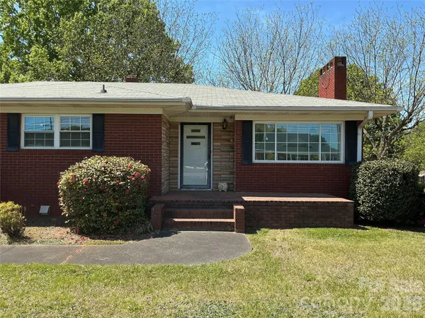 $429,999 | 219 North Central Avenue, Locust, NC 28097