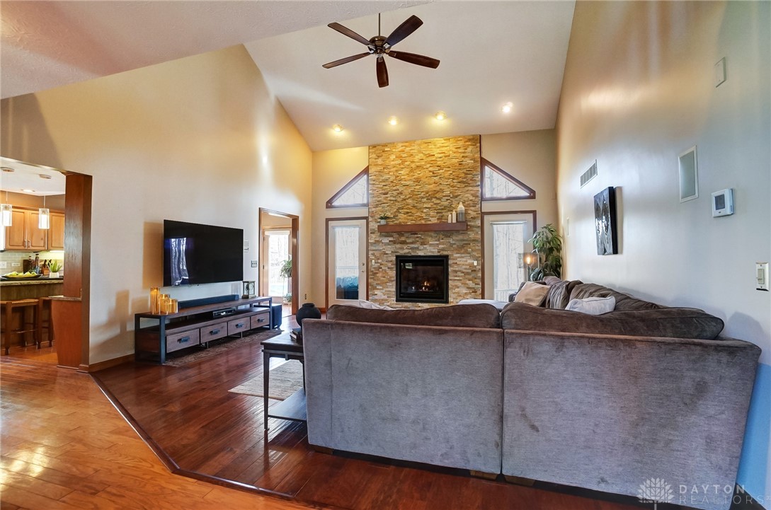845 Wind Bluff Point Springboro, OH 45066 - Photo 11 of 76 Gallery Image 11