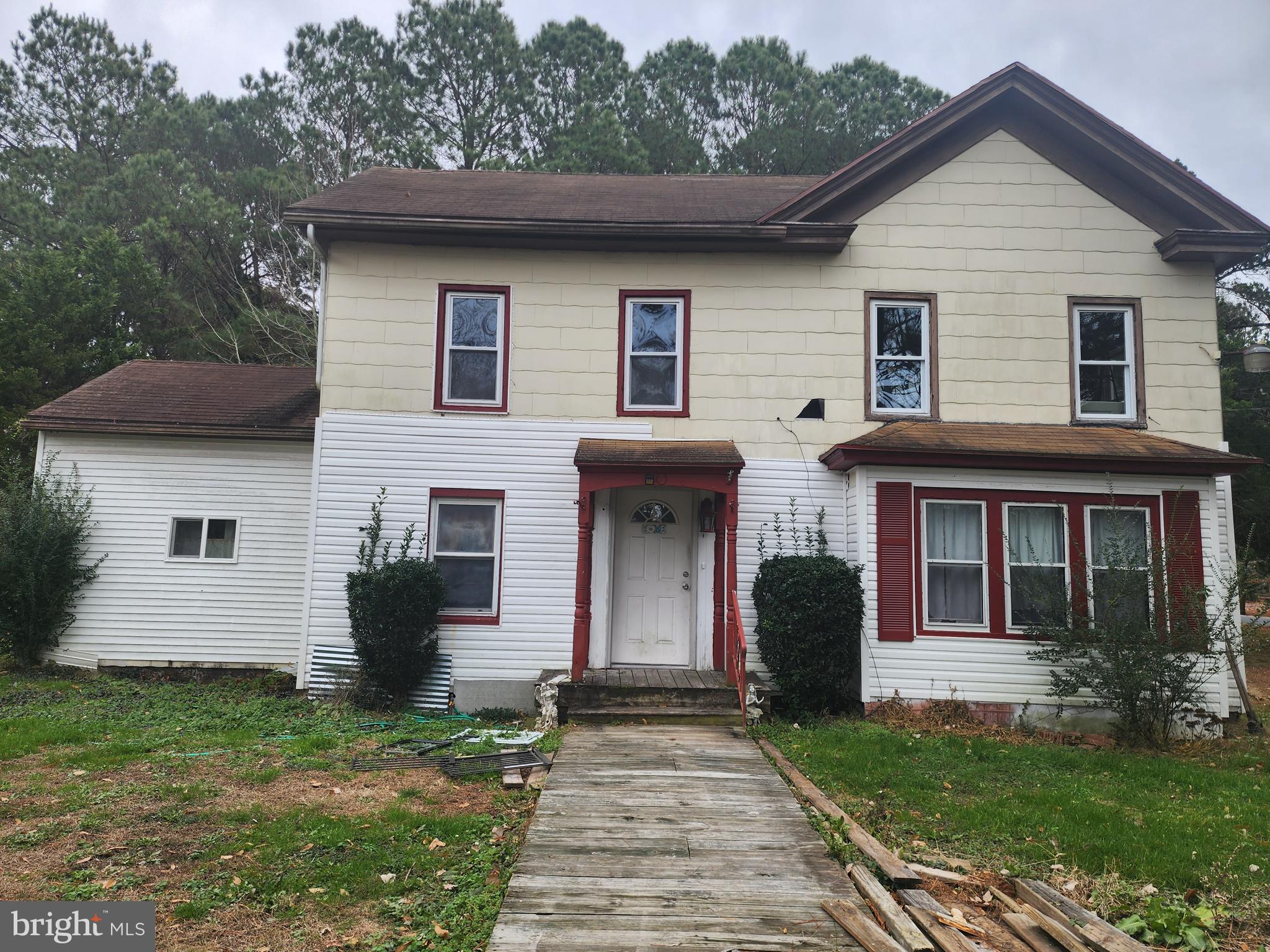 26552 Old State Road Crisfield, MD 21817 - Photo 2 of 26 Side/ Main entry