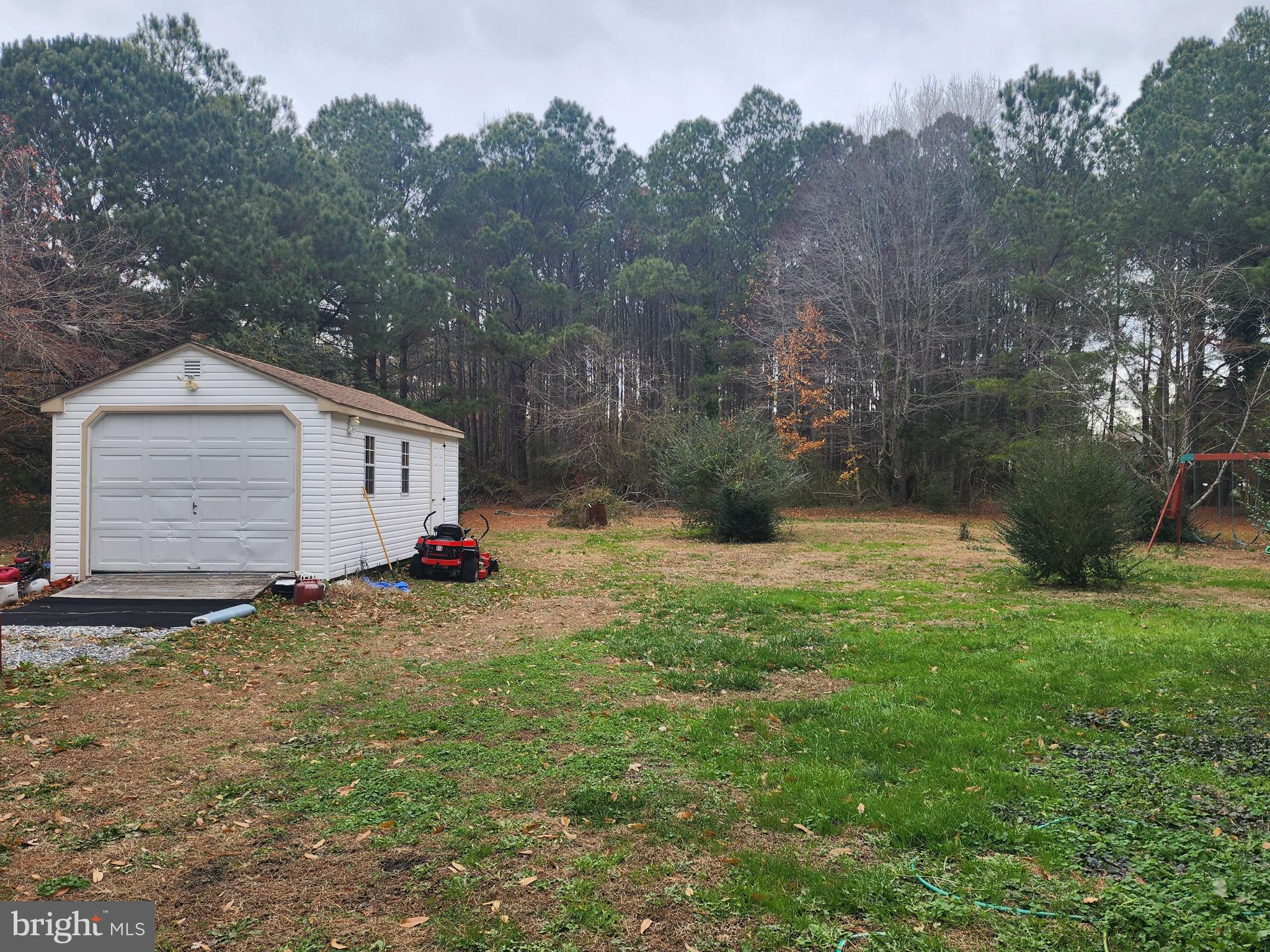 26552 Old State Road Crisfield, MD 21817 - Photo 5 of 26 Garage