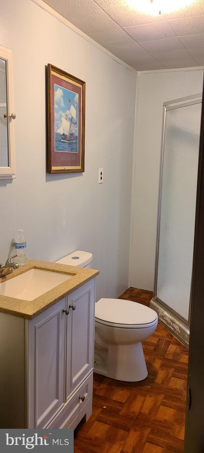26552 Old State Road Crisfield, MD 21817 - Photo 6 of 26 Upstairs bath