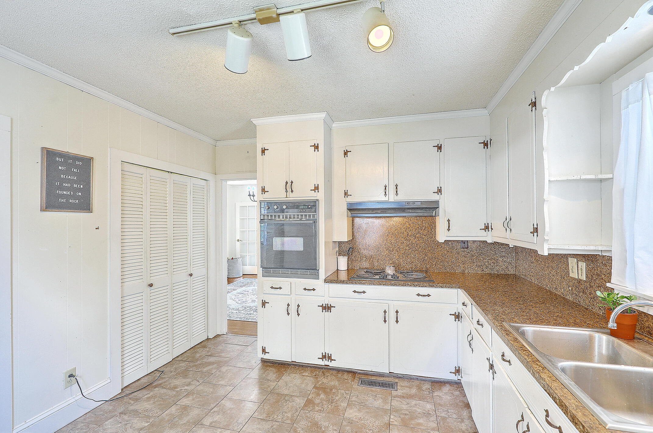 202 South Winter Street Moncks Corner, SC 29461 - Photo 25 of 37 1R3A4642_3_4_5_6_7_8