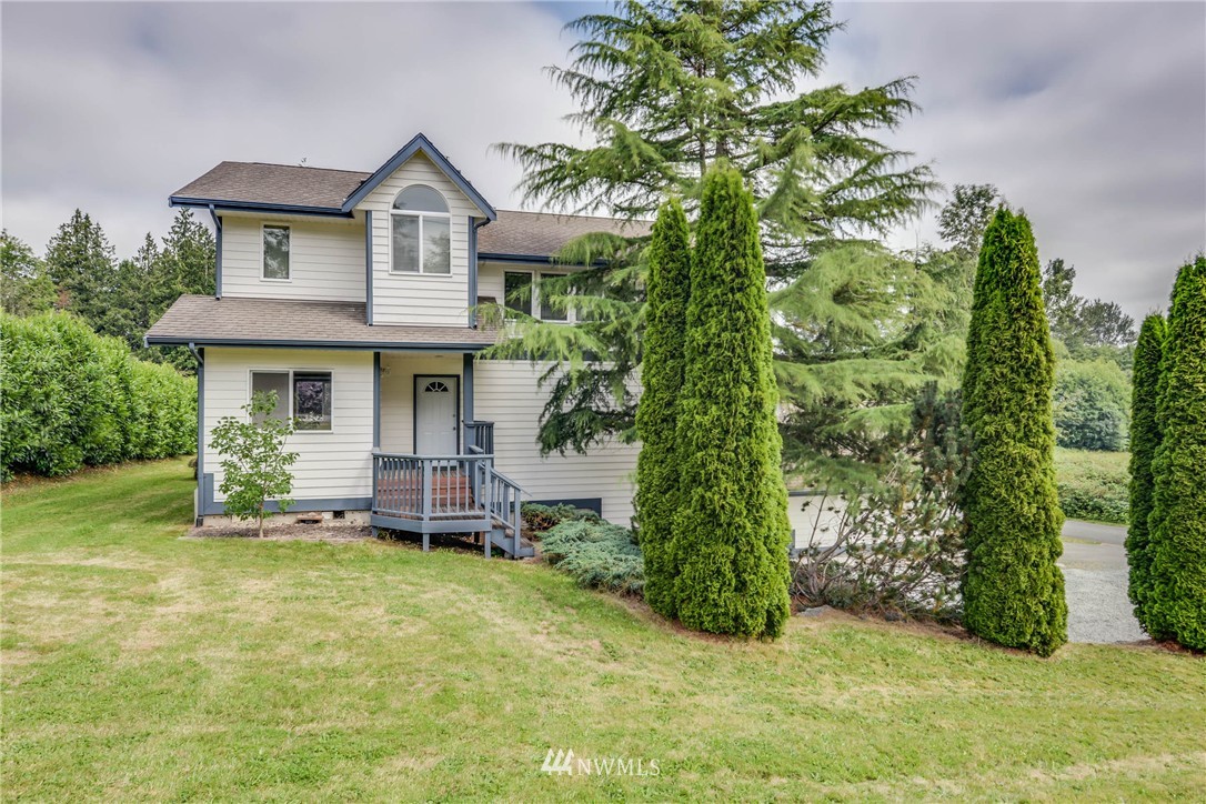 1611 Hoag Road Mount Vernon, WA 98273 - Photo 1 of 25 Gallery Image 1
