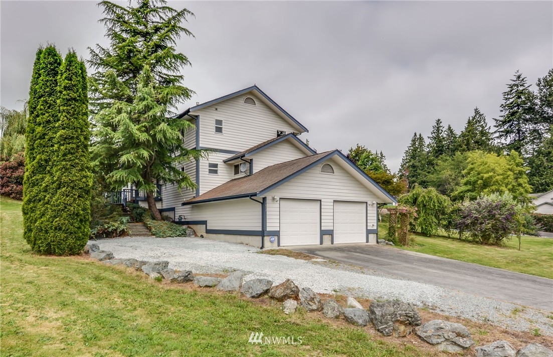 1611 Hoag Road Mount Vernon, WA 98273 - Photo 4 of 25 Gallery Image 4