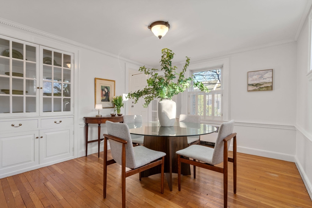 19 Overlook Road Needham, MA 02492 - Photo 6 of 36