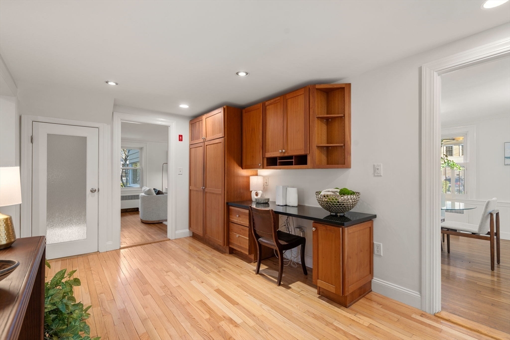 19 Overlook Road Needham, MA 02492 - Photo 9 of 36