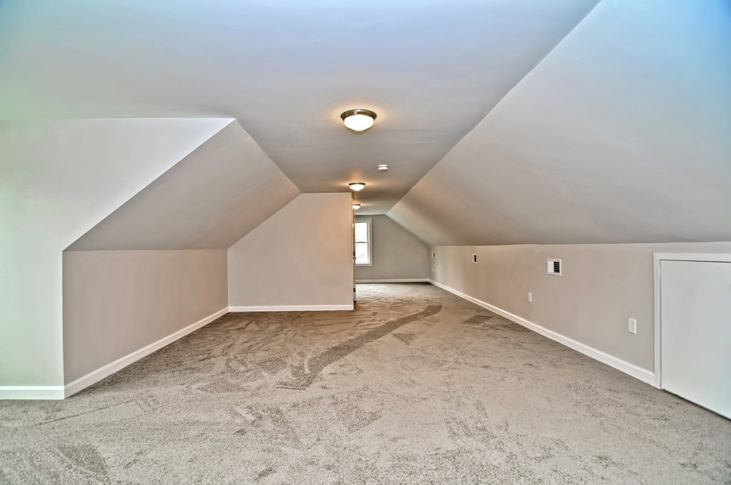 466 South Bolton Road Bolton, MA 01740 - Photo 8 of 30 Gallery Image 8