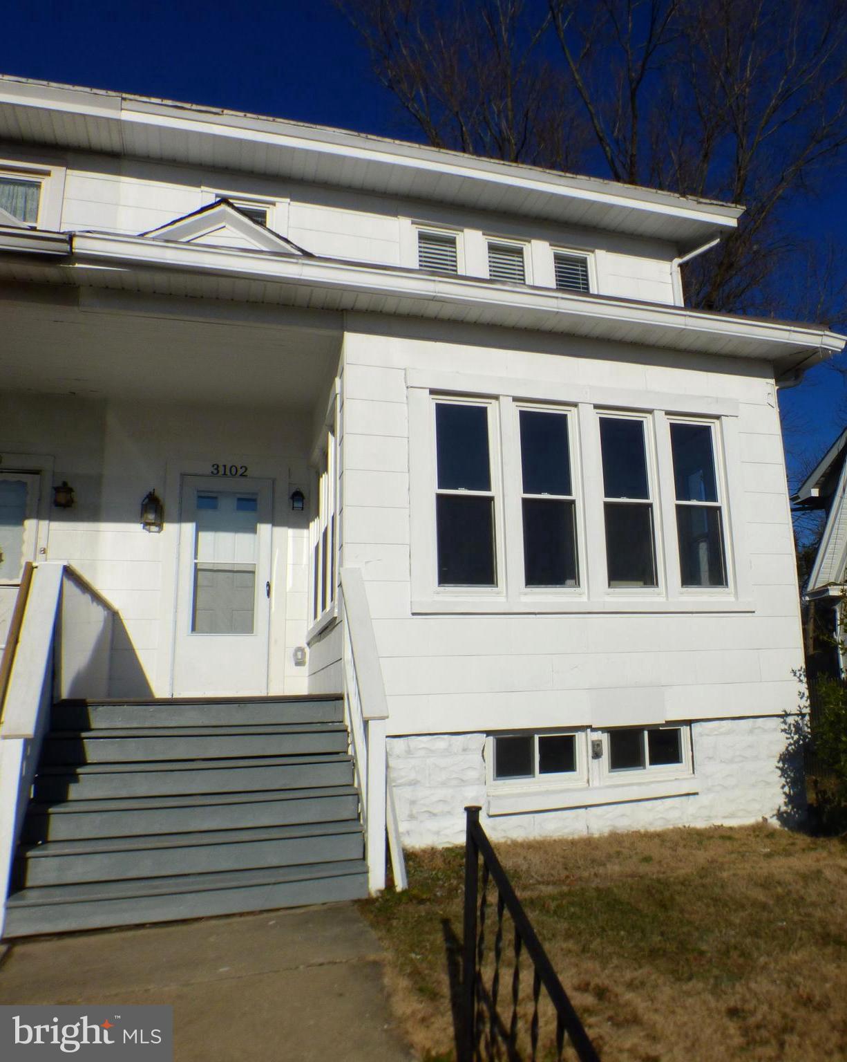 3102 Cedarhurst Road Baltimore, MD 21214 - Photo 20 of 42 a view of building with wooden floor