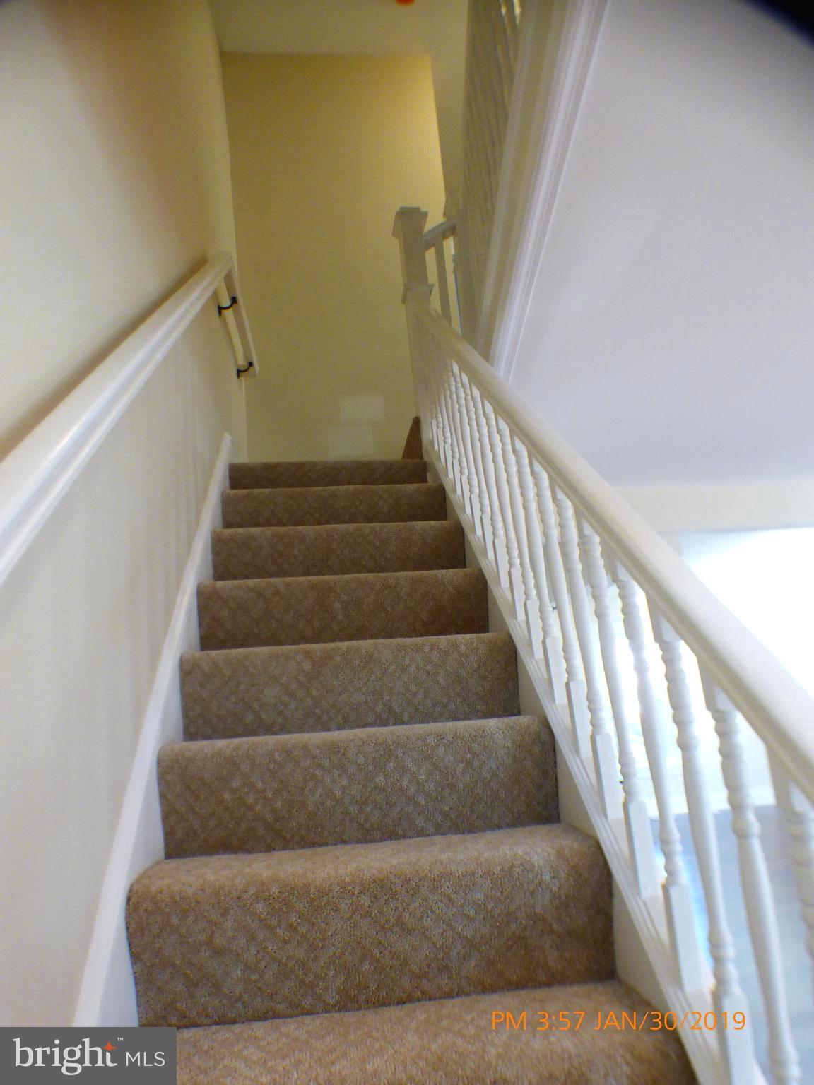 3102 Cedarhurst Road Baltimore, MD 21214 - Photo 27 of 42 a view of entryway