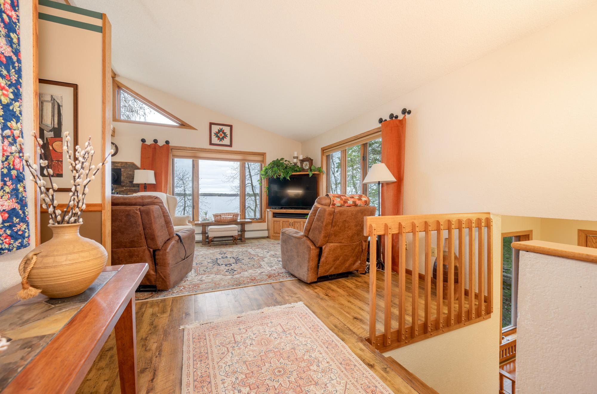 32270 Rabbit Run Cohasset, MN 55721 - Photo 16 of 41