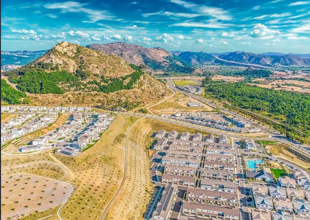 348 Sweet Place Fallbrook, CA 92028 - Photo 17 of 23