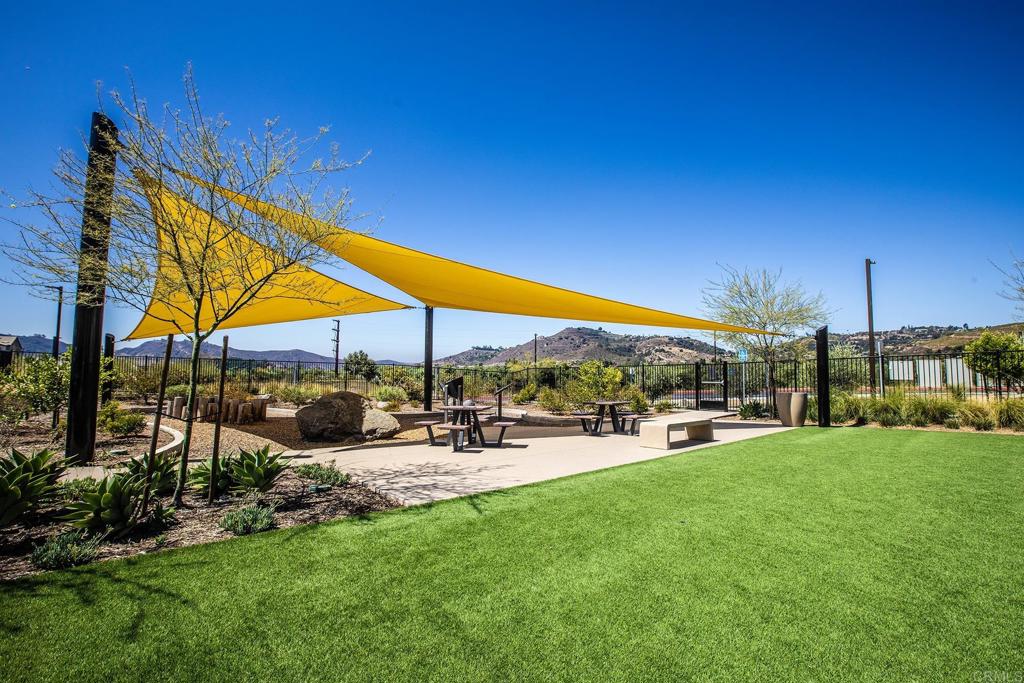 348 Sweet Place Fallbrook, CA 92028 - Photo 19 of 23