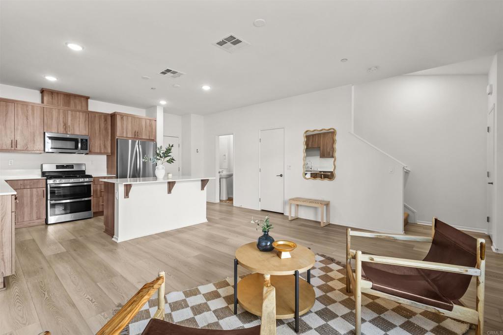 348 Sweet Place Fallbrook, CA 92028 - Photo 4 of 23